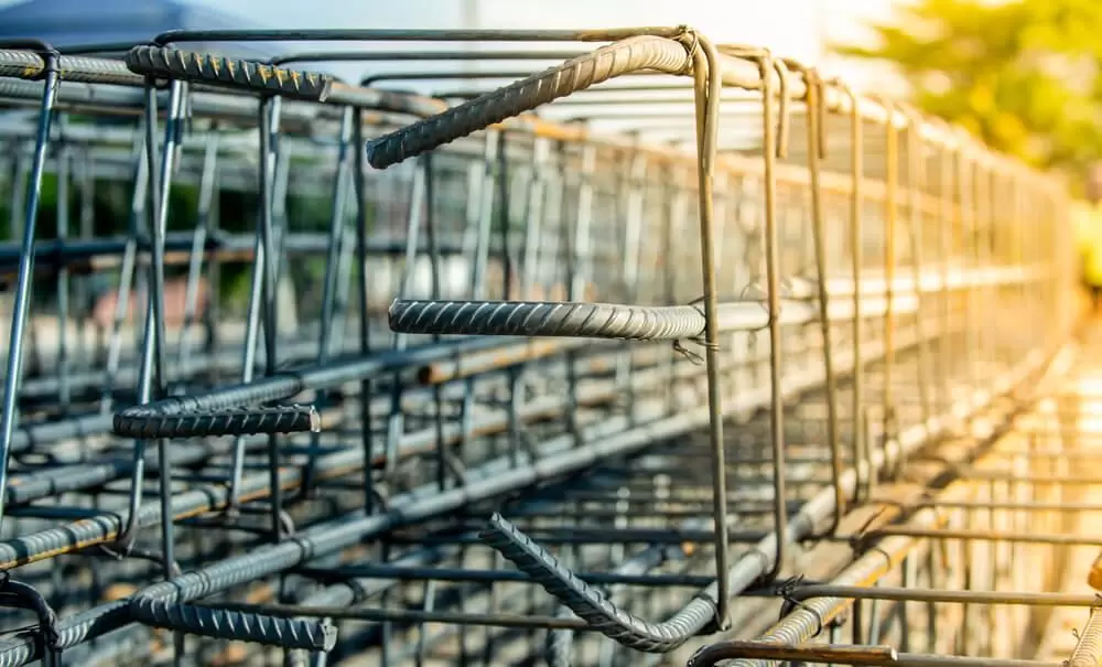 Tecnologia na produção de ferragens: como a Jocec se destaca no mercado